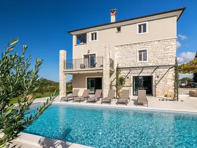 Villa für 11 Personen (230 m²) in Sošići 7/10