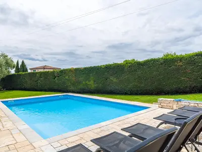 Villa für 8 Personen (170 m²) in Barat 3/10