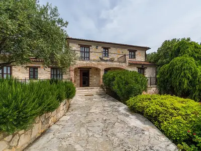 Villa für 8 Personen (170 m²) in Barat 5/10