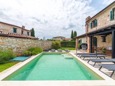 Villa für 8 Personen (160 m²) in Barat 6/10