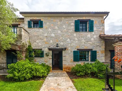 Villa für 8 Personen (160 m²) in Barat 8/10