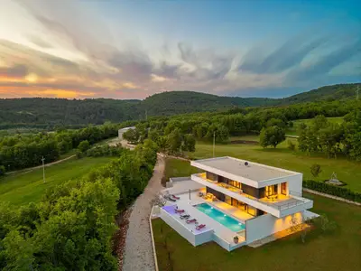 Villa für 6 Personen (510 m²) in Šterna 2/10