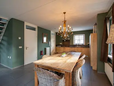 DiningRoom