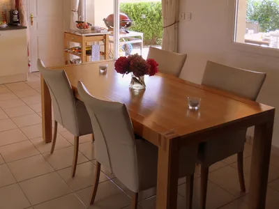 DiningRoom