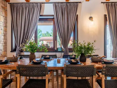 Villa für 10 Personen (520 m²) in Hrboki 10/10