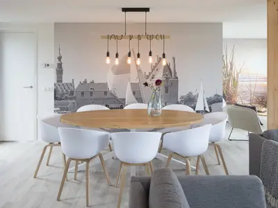 DiningRoom