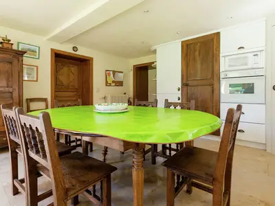 DiningRoom