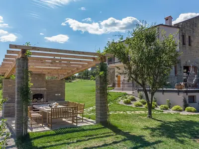 Villa für 10 Personen (280 m²) in Kućibreg 8/10