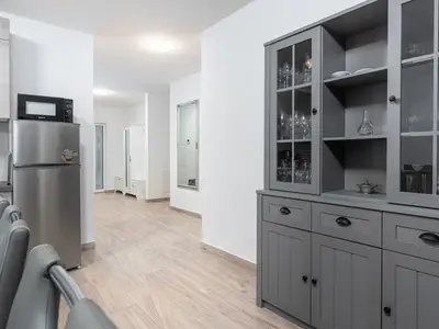 Villa für 8 Personen (145 m²) in Buroli 7/10