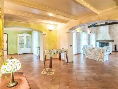 Villa für 11 Personen (625 m²) in Barat 8/10