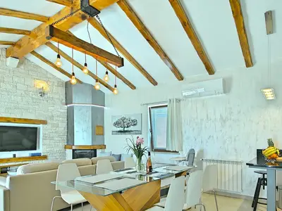 Villa für 10 Personen (180 m²) in Nova Vas 10/10