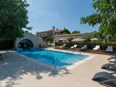Main picture of Villa LV