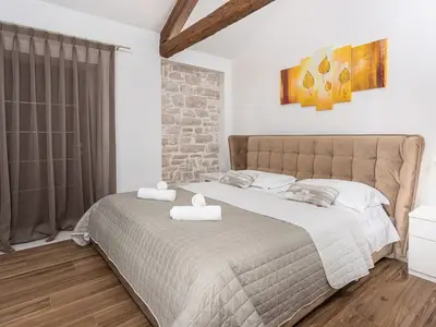 Modern bedroom of Villa LV