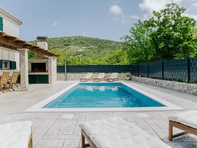 Perfekt zum Abkühlen oder Sonnenbaden an warmen Tagen.