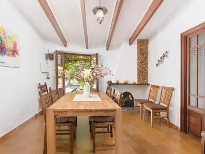 DiningRoom