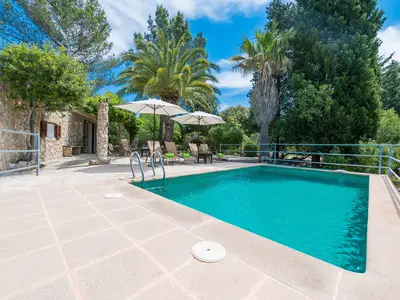 PoolOfHouse
