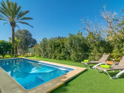 PoolOfHouse