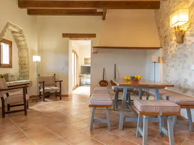 DiningRoom