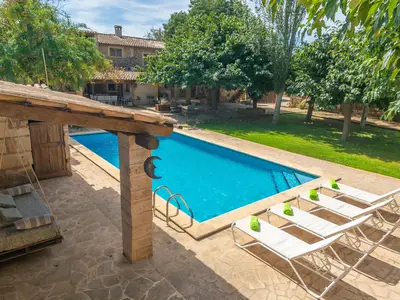 PoolOfHouse