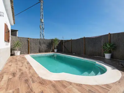 PoolOfHouse