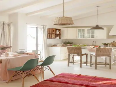 DiningRoom