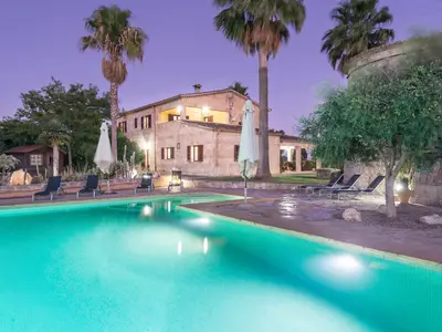 PoolOfHouse
