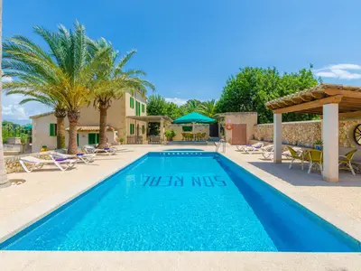 PoolOfHouse
