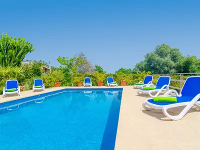 PoolOfHouse