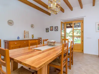 DiningRoom