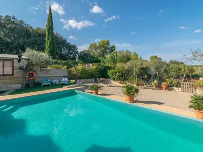 PoolOfHouse