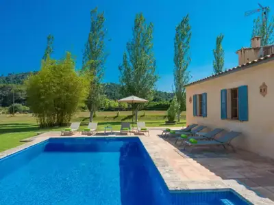 PoolOfHouse