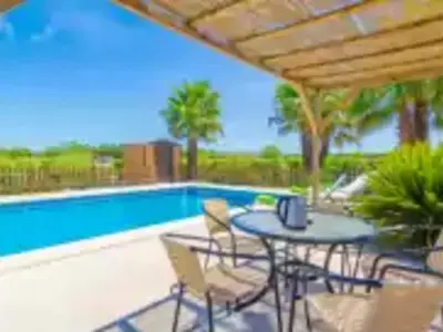 PoolOfHouse