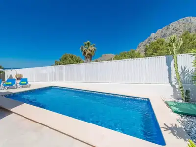 PoolOfHouse