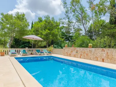 PoolOfHouse