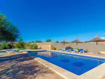 PoolOfHouse