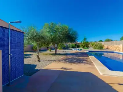 PoolOfHouse