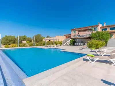 PoolOfHouse