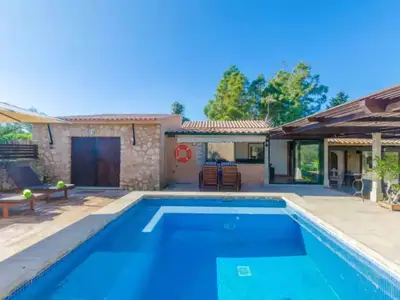 PoolOfHouse