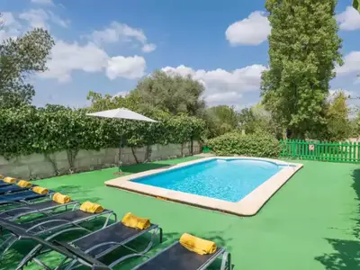 PoolOfHouse