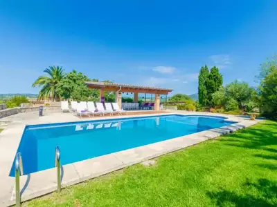 PoolOfHouse