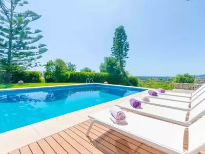 PoolOfHouse