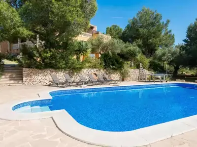 PoolOfHouse