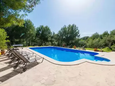 PoolOfHouse
