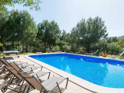 PoolOfHouse