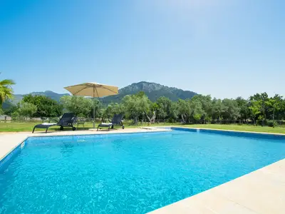 PoolOfHouse