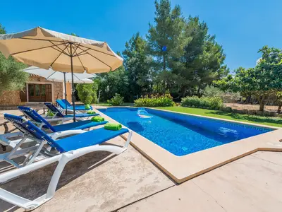 PoolOfHouse