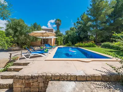 PoolOfHouse