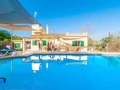 PoolOfHouse