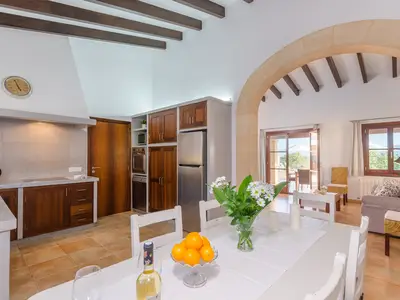 DiningRoom