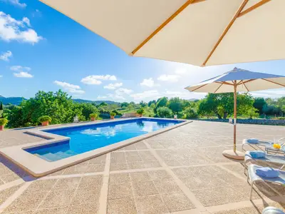 PoolOfHouse